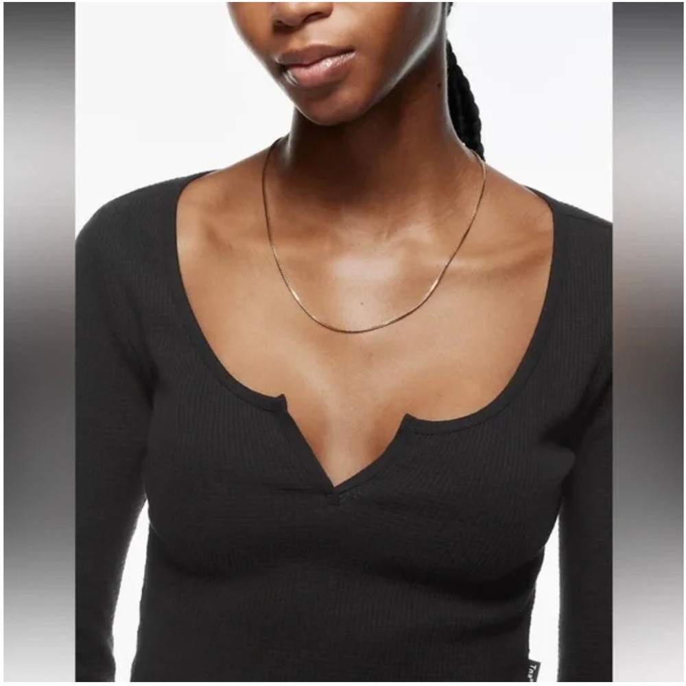 TNA Aritzia Wafflex Scoopneck Notch Longsleeve Black